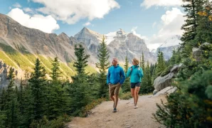 Tips for Traveling in Banff: Hiking and Nature Exploration