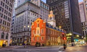 Tips for Traveling in Boston: Walking the Historic Trails