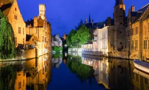 Tips for Traveling in Bruges: Medieval Town and Chocolates