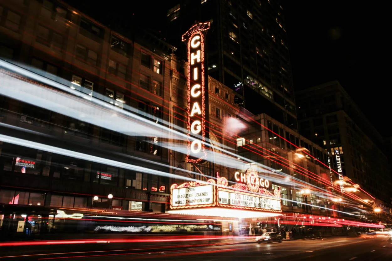 Tips for Traveling in Chicago: Discovering the Windy City's Charm