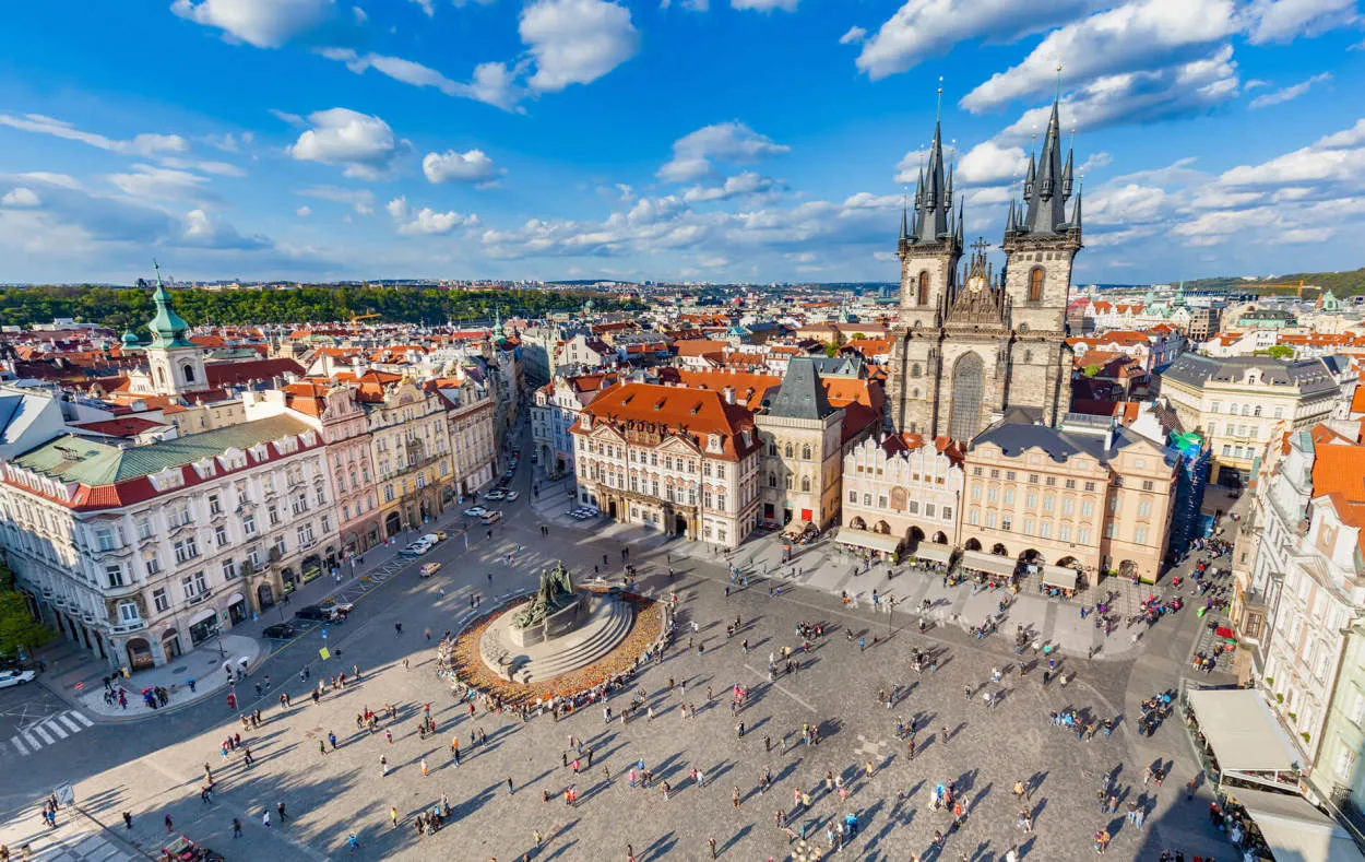 Tips for Traveling in Prague: Fairy-tale Architecture and History