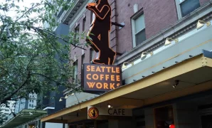 Tips for Traveling in Seattle: Coffee Culture and Sightseeing